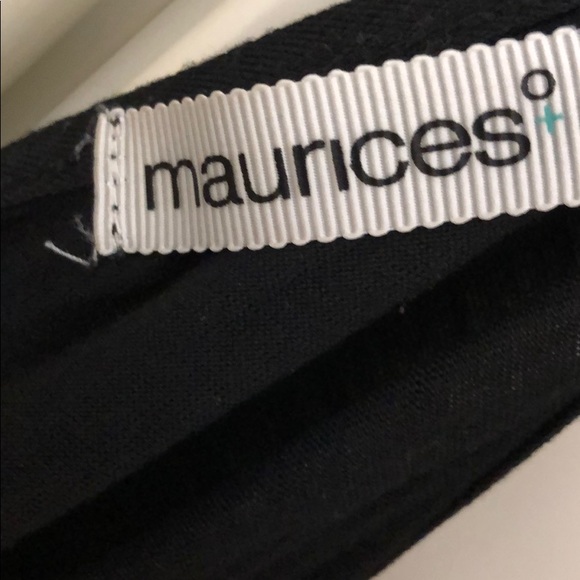 Maurice’s sleeveless top - Picture 3 of 4